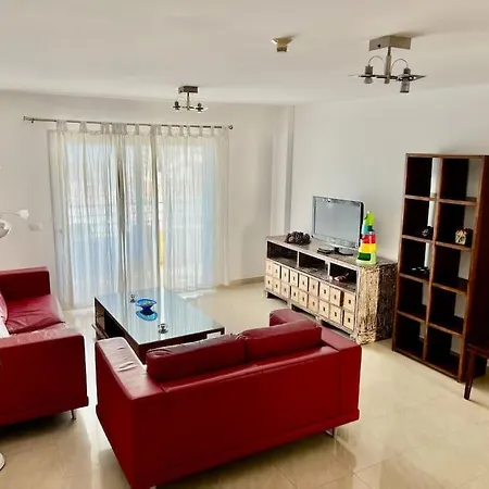 Daire Sun Paradise Beach, Wifi, Sea Views, And Pool