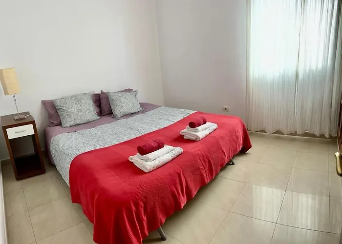 Apartman Sun Paradise Beach, Wifi, Sea Views, And Pool *